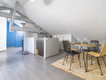 Appartement Chic à Reims, Confort & Élégance, Appartement 4 personnes à Reims - Photo 14