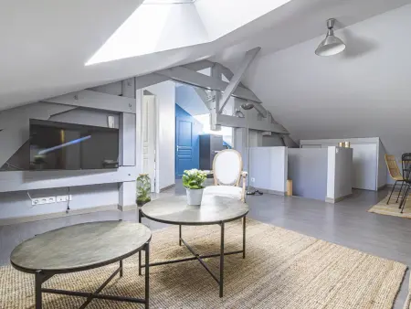 Appartement Chic à Reims, Confort & Élégance, Appartement 4 personnes à Reims - Photo 23