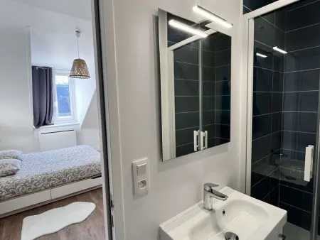 Charme Central : Grand Appart à Reims, Appartement 4 personnes à Reims - Photo 3
