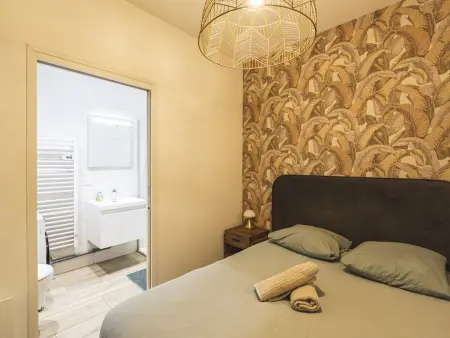 Appartement Moderne Reims Centre avec Parking et WiFi - Photo 2