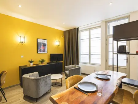 Appartement Moderne Reims Centre avec Parking et WiFi - Photo 6