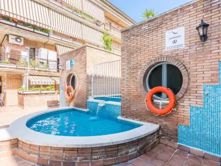 Charmant Apt 2 Chambres à Pineda de Mar, Piscine, 110m Plage - Photo 17