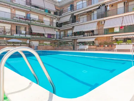 Charmant Apt 2 Chambres à Pineda de Mar, Piscine, 110m Plage - Photo 33