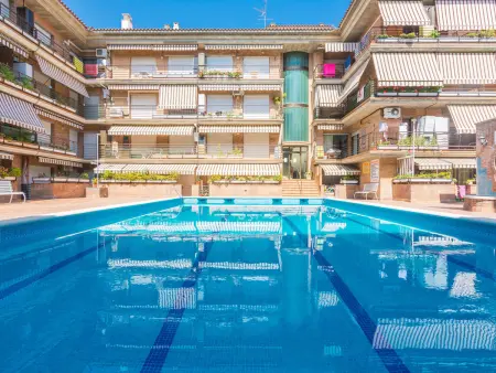 Charmant Apt 2 Chambres à Pineda de Mar, Piscine, 110m Plage - Photo 34
