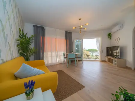 Appartement à Pineda de Mar: Confort, Wi-Fi & Climatisation - 50m de la Plage - Photo 2