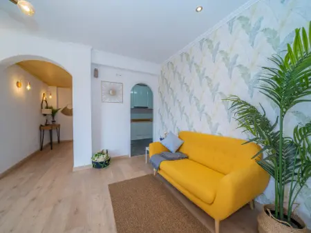 Appartement à Pineda de Mar: Confort, Wi-Fi & Climatisation - 50m de la Plage - Photo 3