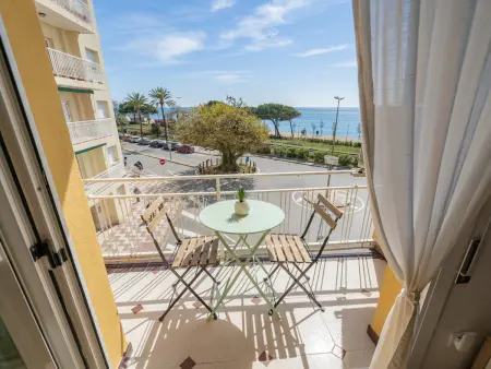 Appartement à Pineda de Mar: Confort, Wi-Fi & Climatisation - 50m de la Plage - Photo 24