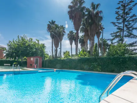 Appartement moderne à Pineda de Mar, 6 pers, 3 ch, piscine, proche plage, wifi, parking inclus - Photo 1