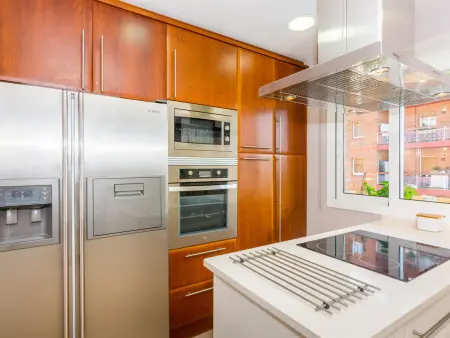 Appartement moderne à Pineda de Mar, 6 pers, 3 ch, piscine, proche plage, wifi, parking inclus - Photo 20