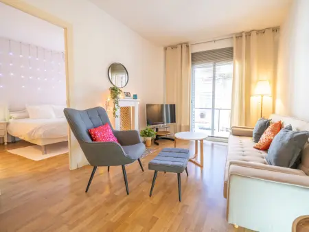 Appartement confortable à Pineda de Mar : 4 pers, piscine commune, proche mer, clim et Wi-Fi inclus - Photo 4