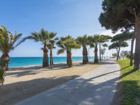 Appartement confortable à Pineda de Mar : 4 pers, piscine commune, proche mer, clim et Wi-Fi inclus - Photo 31