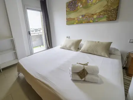 Charmant appartement à Blanes, piscine commune, jardin, plage à 1 km - Photo 15