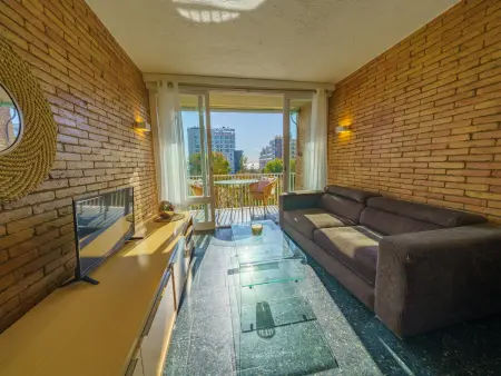 Appartement familial proche plage, 3 chambres, Wi-Fi, parking, animaux bienvenus - Costa Barcelona - Photo 1