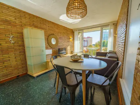 Appartement familial proche plage, 3 chambres, Wi-Fi, parking, animaux bienvenus - Costa Barcelona - Photo 3