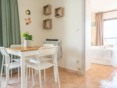 Appartement à Malgrat avec balcon et piscine à 185m de la plage - Photo 4