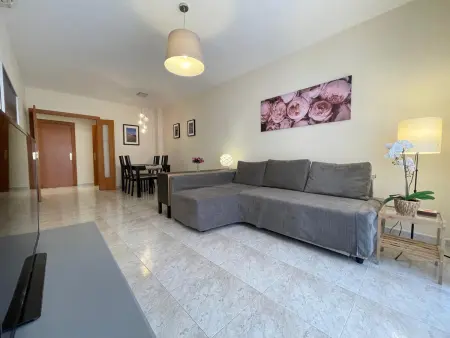 Appartement à Pineda de Mar pour 4, proche mer, avec lave-vaisselle et grand balcon - Photo 2