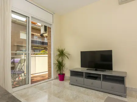 Appartement à Pineda de Mar pour 4, proche mer, avec lave-vaisselle et grand balcon - Photo 8