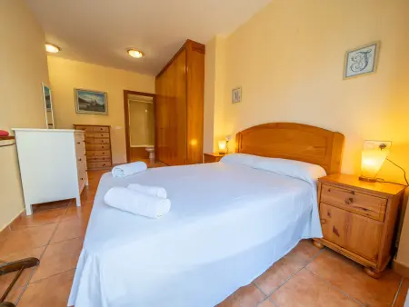 Appartement moderne pour 6 à Pineda de Mar, à  quelques mètres de la plage avec Wi-Fi, terrasse et parking - Photo 9