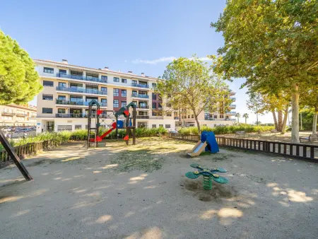 Appartement moderne pour 6 à Pineda de Mar, à  quelques mètres de la plage avec Wi-Fi, terrasse et parking - Photo 20