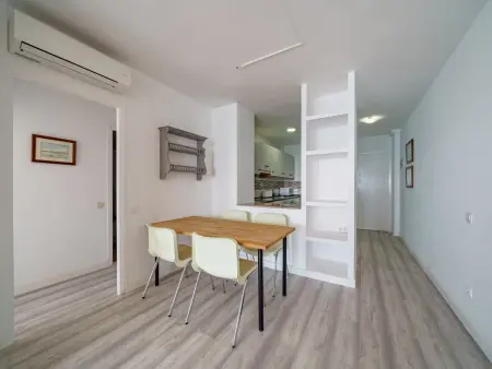 Appartement moderne à deux pas de la plage avec WiFi, clim et animaux bienvenus - Photo 12