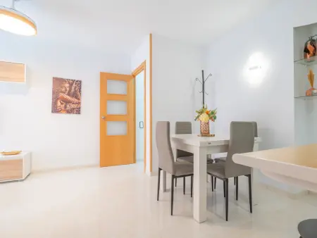 Appartement moderne à Pineda de Mar, proche de la mer, avec 2 chambres pour 5 pers. et lave-linge - Photo 6