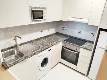 Appartement moderne à Pineda de Mar, proche de la mer, avec 2 chambres pour 5 pers. et lave-linge - Photo 14