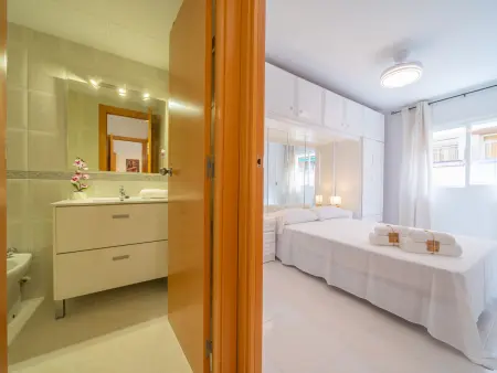 Appartement moderne à Pineda de Mar, proche de la mer, avec 2 chambres pour 5 pers. et lave-linge - Photo 19