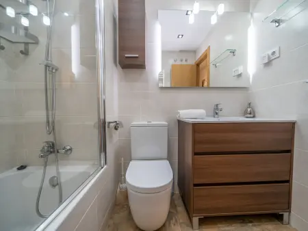 Confort moderne et vue mer à Pineda de Mar, Appartement 5 personnes à Pineda de Mar - Photo 21