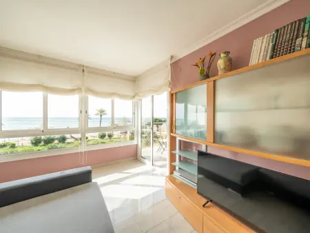 Appartement bord de mer avec Wi-Fi, clim et parking à Pineda de Mar - Photo 5