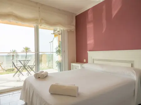 Appartement bord de mer avec Wi-Fi, clim et parking à Pineda de Mar - Photo 14