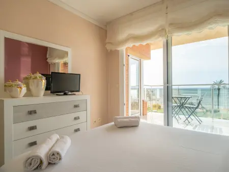 Appartement bord de mer avec Wi-Fi, clim et parking à Pineda de Mar - Photo 15