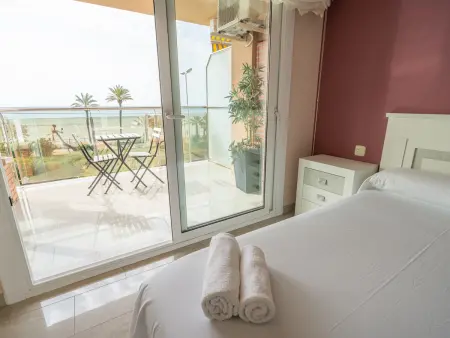 Appartement bord de mer avec Wi-Fi, clim et parking à Pineda de Mar - Photo 16