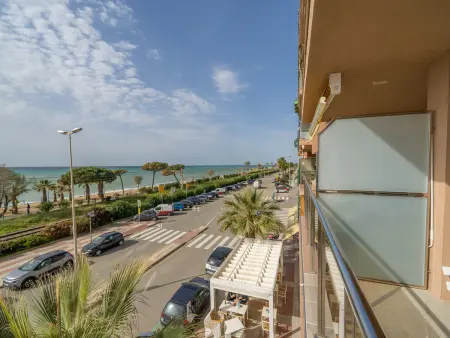 Appartement bord de mer avec Wi-Fi, clim et parking à Pineda de Mar - Photo 24