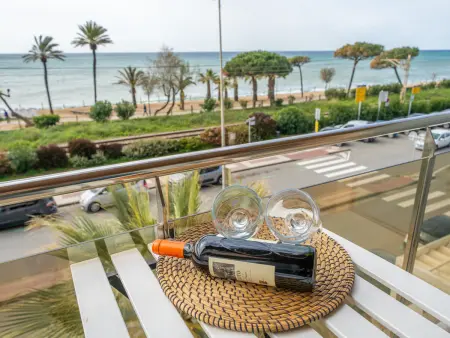 Appartement bord de mer avec Wi-Fi, clim et parking à Pineda de Mar - Photo 29