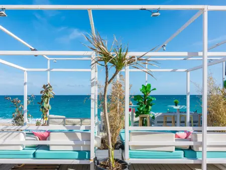 Appartement pour 4 à Pineda de Mar avec piscine commune, proche plage, animaux acceptés - Photo 21