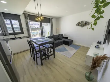Penthouse cosy à Pineda de Mar avec grande terrasse - Photo 4