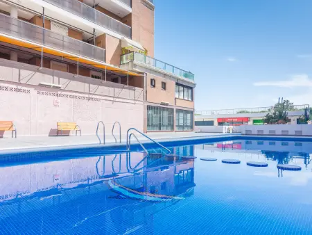 Appartement moderne à Malgrat de Mar avec piscine et Wifi, à 160m de la plage - Photo 2