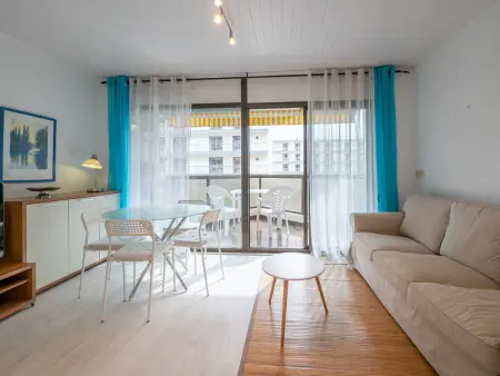 Appartement moderne à Malgrat de Mar avec piscine et Wifi, à 160m de la plage - Photo 3