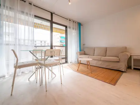 Appartement moderne à Malgrat de Mar avec piscine et Wifi, à 160m de la plage - Photo 5