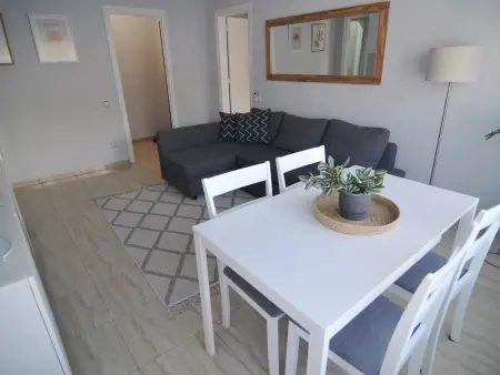Appartement à Pineda de Mar avec piscine, climatisation et Wi-Fi - Photo 6