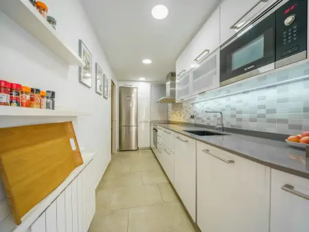 Appartement moderne 7 pers, piscine, Wi-Fi, parking, animaux admis - Pineda de Mar - Photo 7