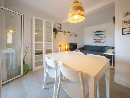 Appartement moderne 4 pers, piscine, Wi-Fi, bord de mer à Malgrat de Mar - Photo 4