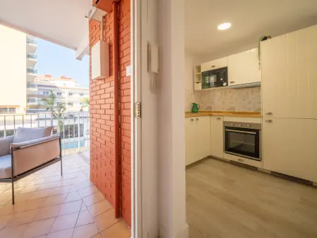 Appartement moderne 4 pers, piscine, Wi-Fi, bord de mer à Malgrat de Mar - Photo 13
