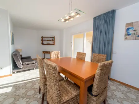 Penthouse à Malgrat de Mar avec piscine, Wi-Fi et animaux admis - Photo 4