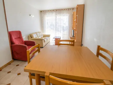 Appartement familial à 69m de la plage avec Wi-Fi - Photo 4