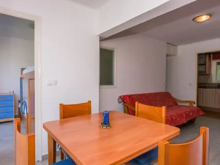 Appartement lumineux avec piscine, mini-golf, animaux admis à Santa Susanna - Photo 6