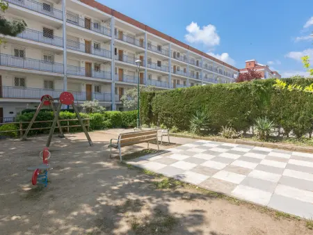 Appartement lumineux avec piscine, mini-golf, animaux admis à Santa Susanna - Photo 34