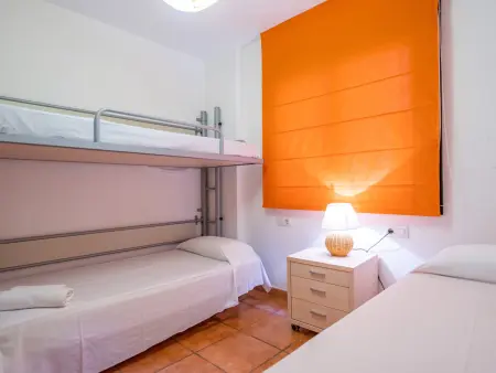 Appartement de Vacances Lumineux, Près de la Plage, Parking et Wi-Fi - Photo 12