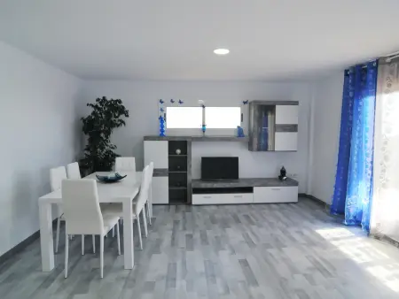 Appartement moderne à Santa Susana pour 6 pers, piscine commune, 150m de la plage - Photo 3