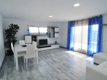 Appartement moderne à Santa Susana pour 6 pers, piscine commune, 150m de la plage - Photo 5